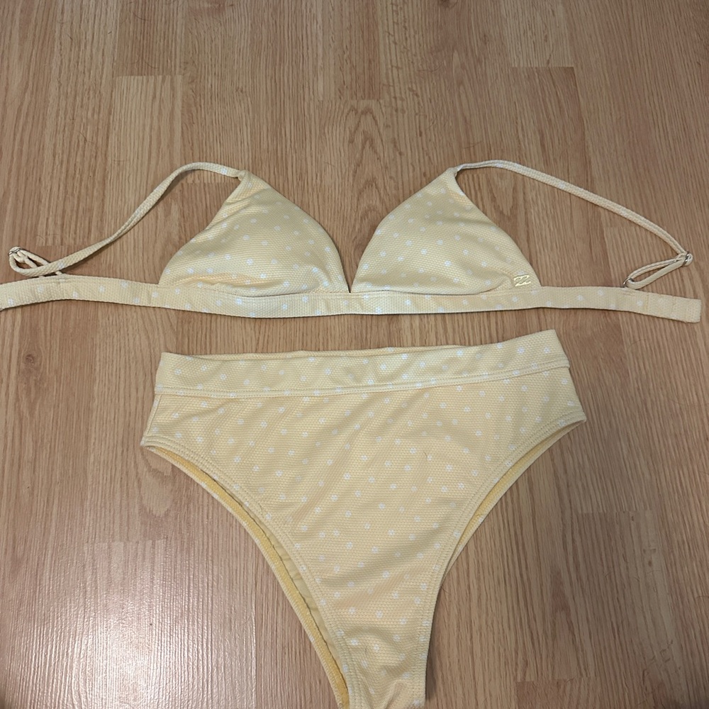 Billabong Bikini Set